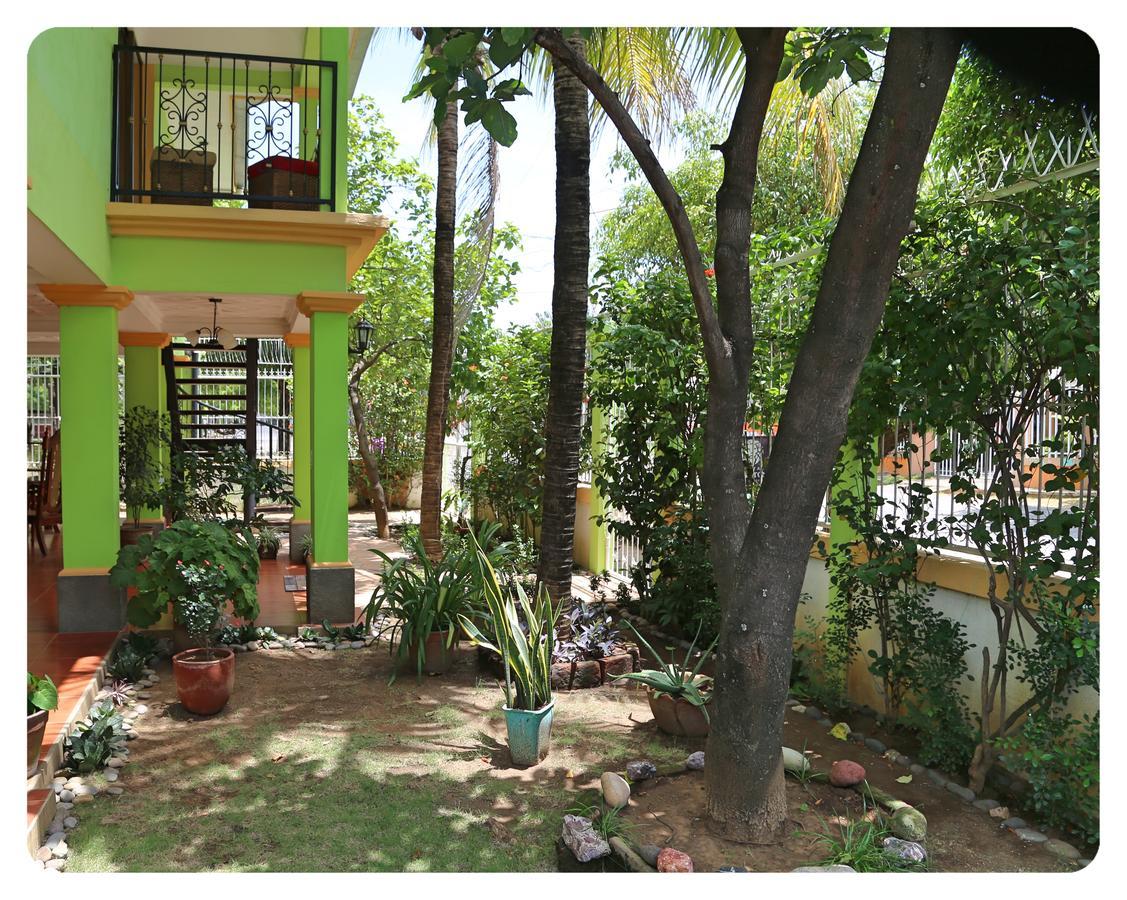 Hostal San Antonio León Exterior foto